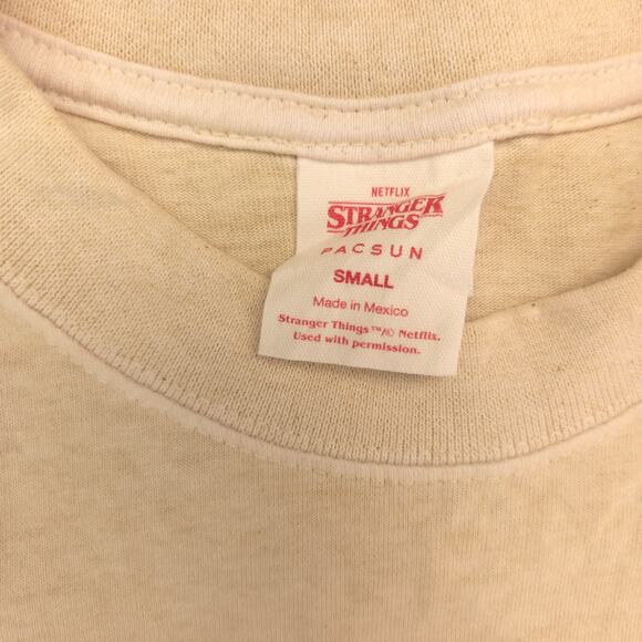 Stranger Things Surfer Bros Pizza Crew Neck Graphic T Shirt Mens Size S Tan - Picture 3 of 9